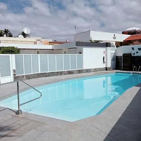 Granada Playa By In Gran Canaria 普拉亚戴尔雷安格莱斯